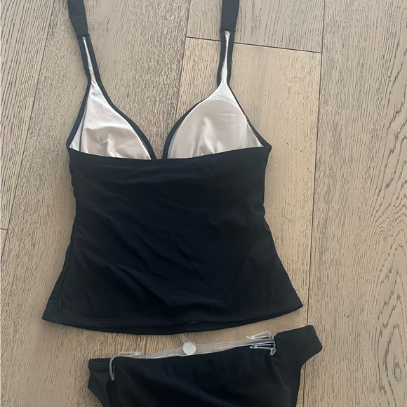 2 Piece Black Swimwear - new - Picture 5 of 7